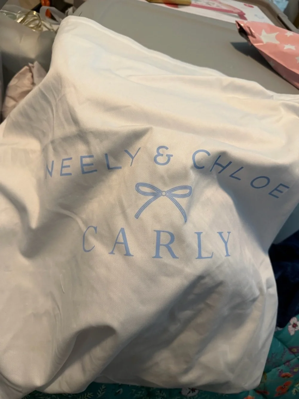 Neely and Chloe Stripe Blue and White Striped Tote Bag NWT - Picture 5 of 5